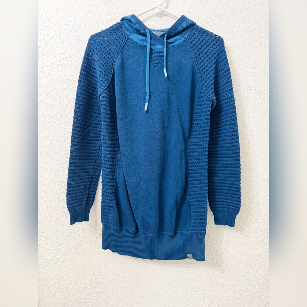Title Nine - Dekker Hoodie - M